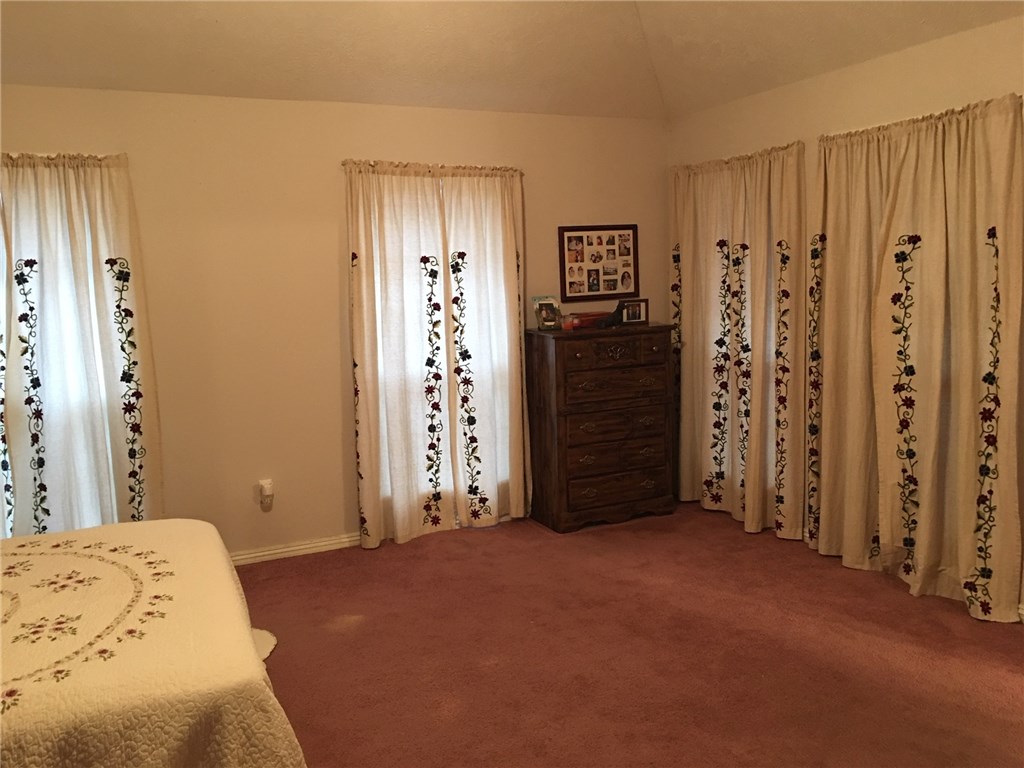 Edgewood Suburban Estate Rurban - Residential
