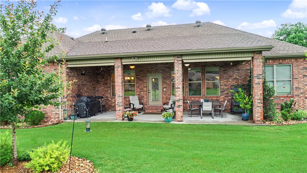 Country Club Villas Bvv - Residential