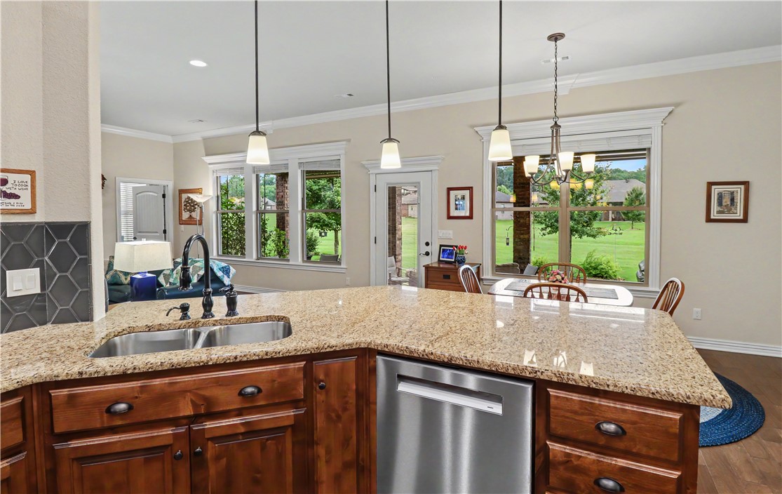 Country Club Villas Bvv - Residential