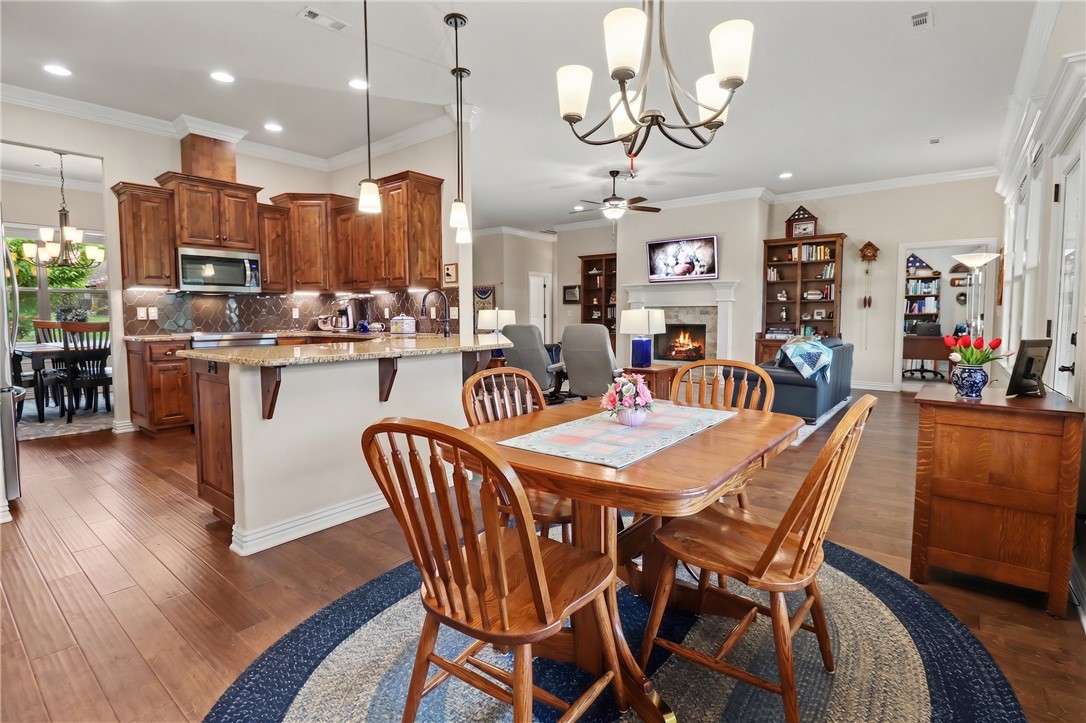 Country Club Villas Bvv - Residential