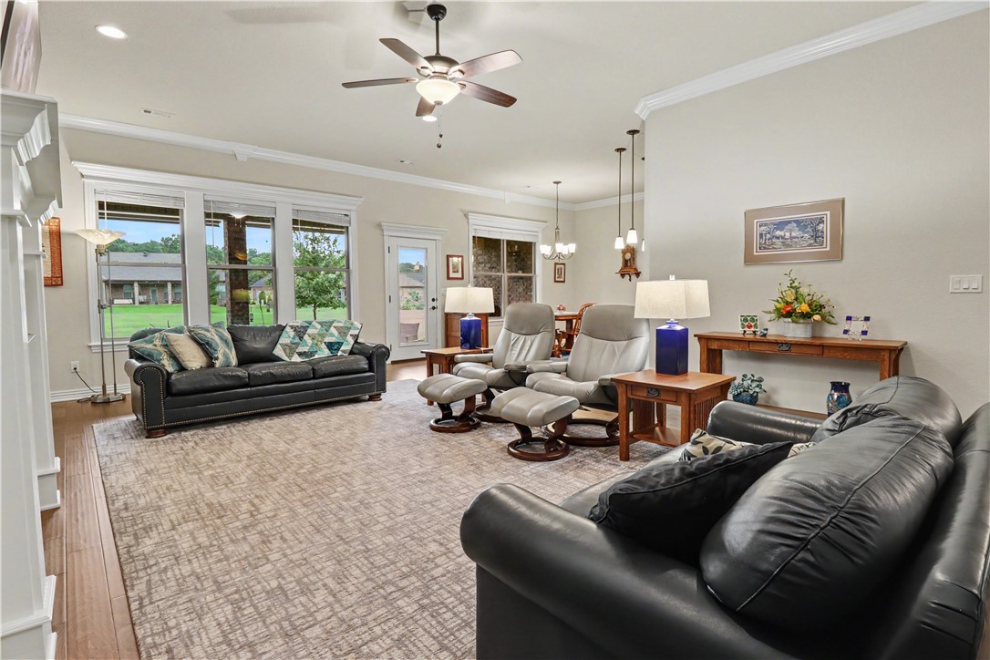 Country Club Villas Bvv - Residential