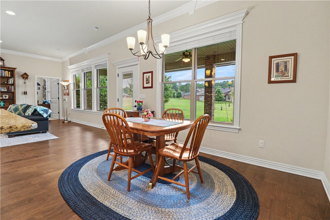 Country Club Villas Bvv - Residential
