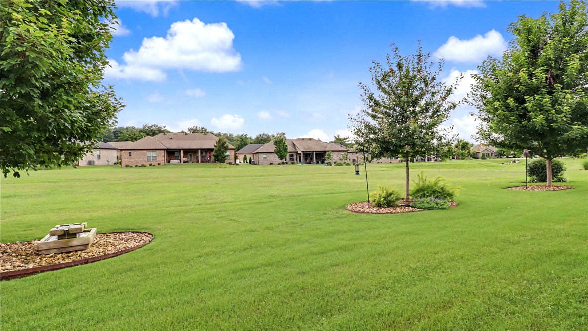 Country Club Villas Bvv - Residential