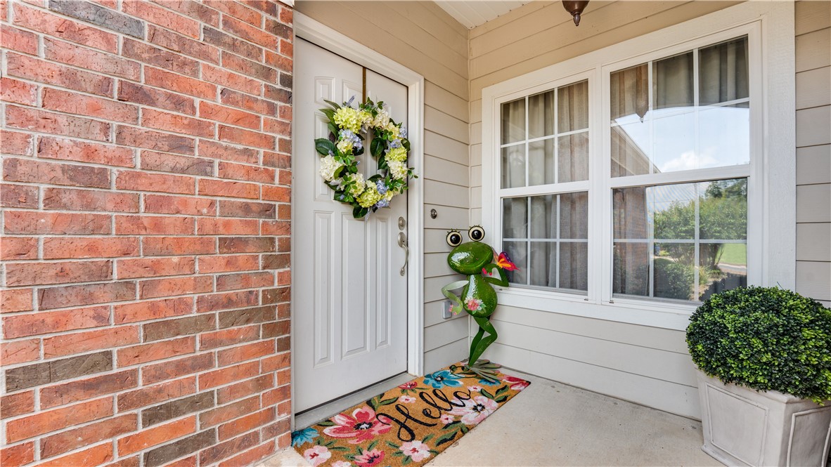 Homes At Oakmont Horizontal Prop Rogers - Residential