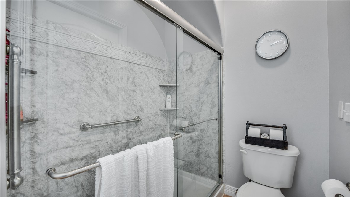 Homes At Oakmont Horizontal Prop Rogers - Residential
