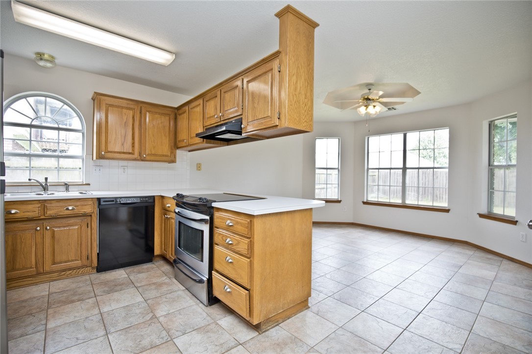 Cambridge Park Ph 2 Rogers - Residential Lease