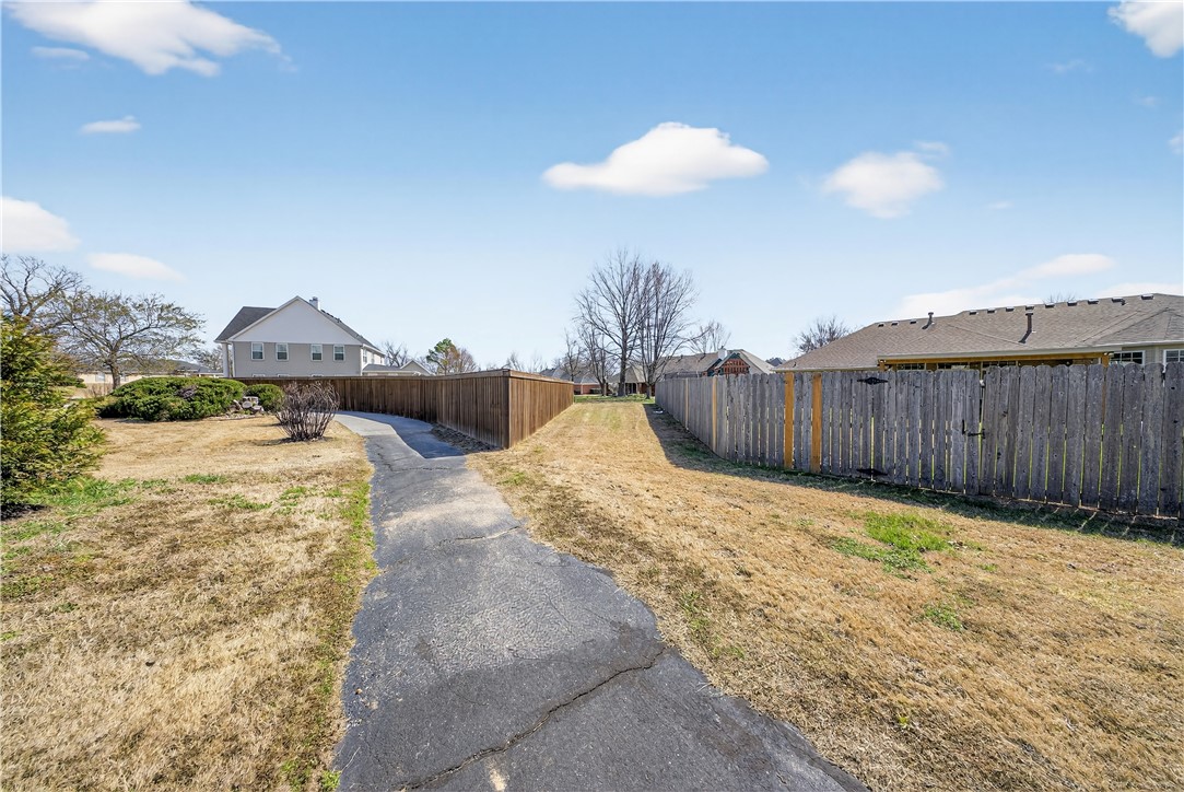 Woods Creek - Residential