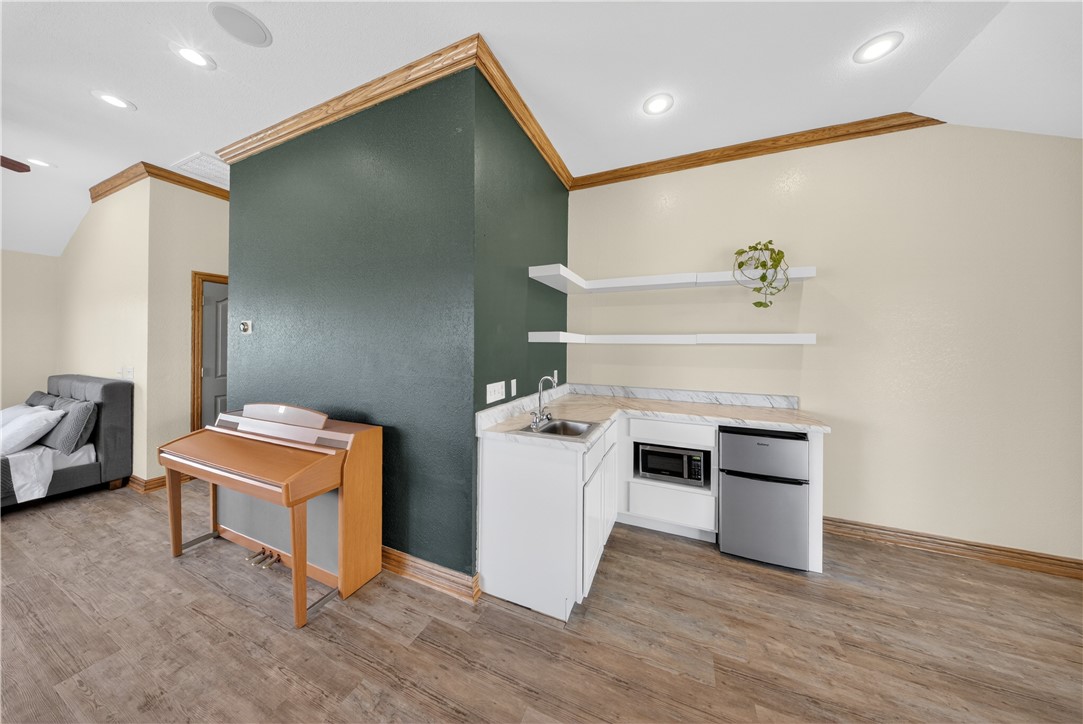 Woods Creek - Residential