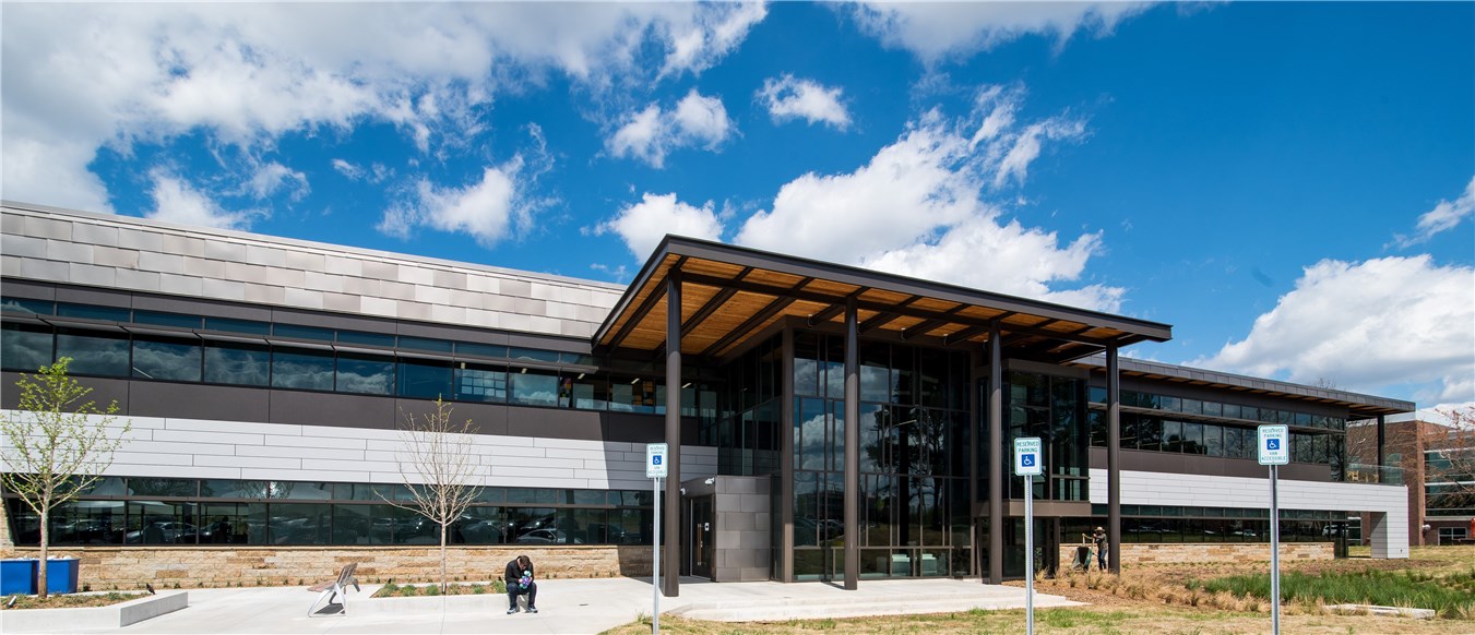Available Space: 1,350± SF. LEED Gold Interior. 360° Surrounding Windows for Maximum Daylight. 5:1 Parking Ratio. Designed by Polk Stanley Wilcox Architects and Nielsen Architecture. Near Pinnacle Hills Promenade and Surrounding Amenities, with Easy Access to I-49. Close Proximity to Razorback Greenway.
