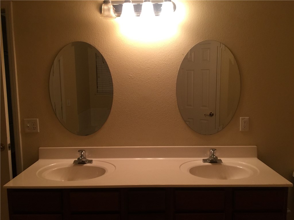Windwood Sub Ph Ii Bentonville - Residential Lease