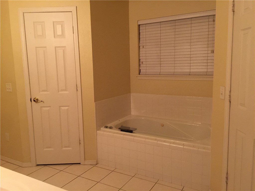 Windwood Sub Ph Ii Bentonville - Residential Lease