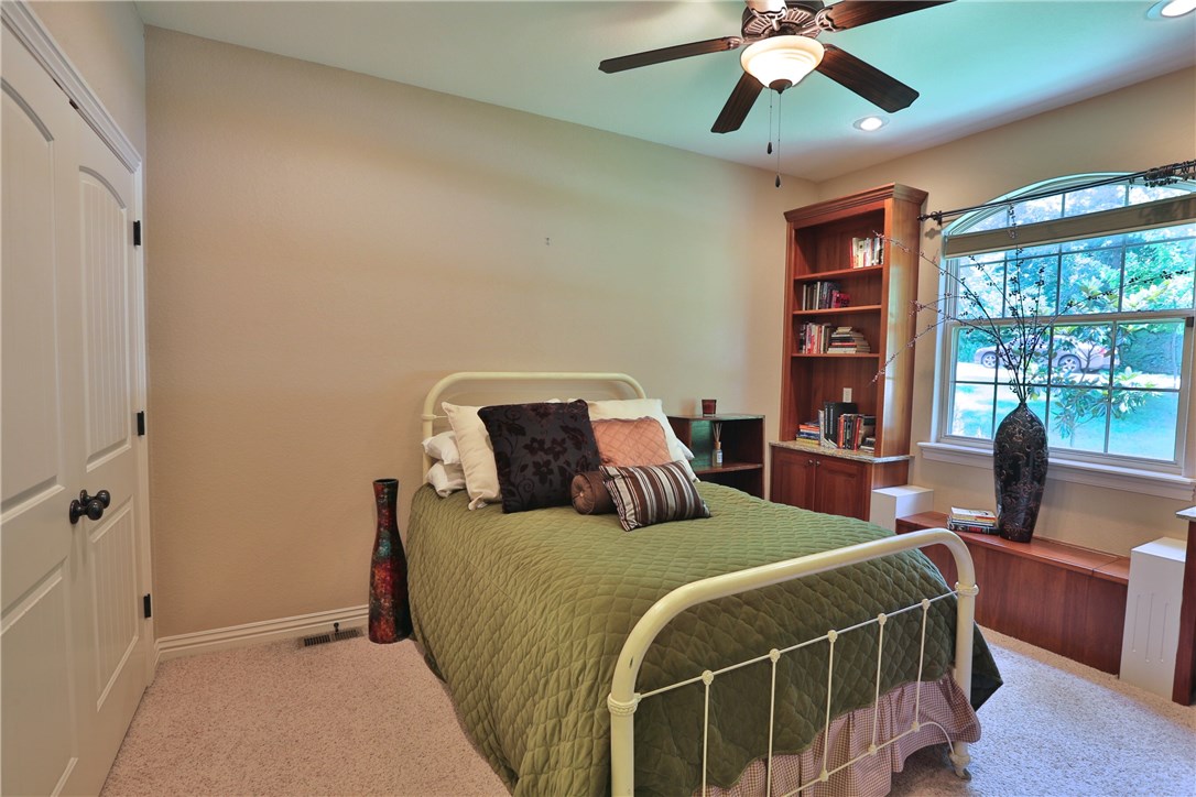 Stone Ridge Estates - Residential