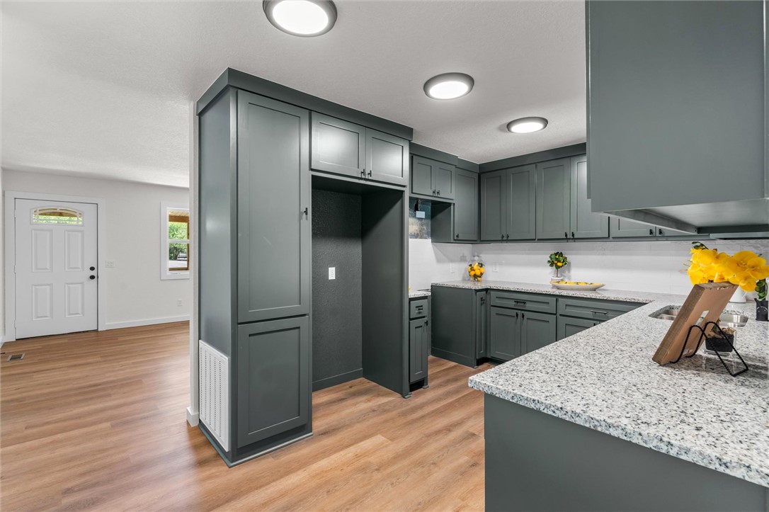 Haskell Walker Sub Pea Ridge - Residential