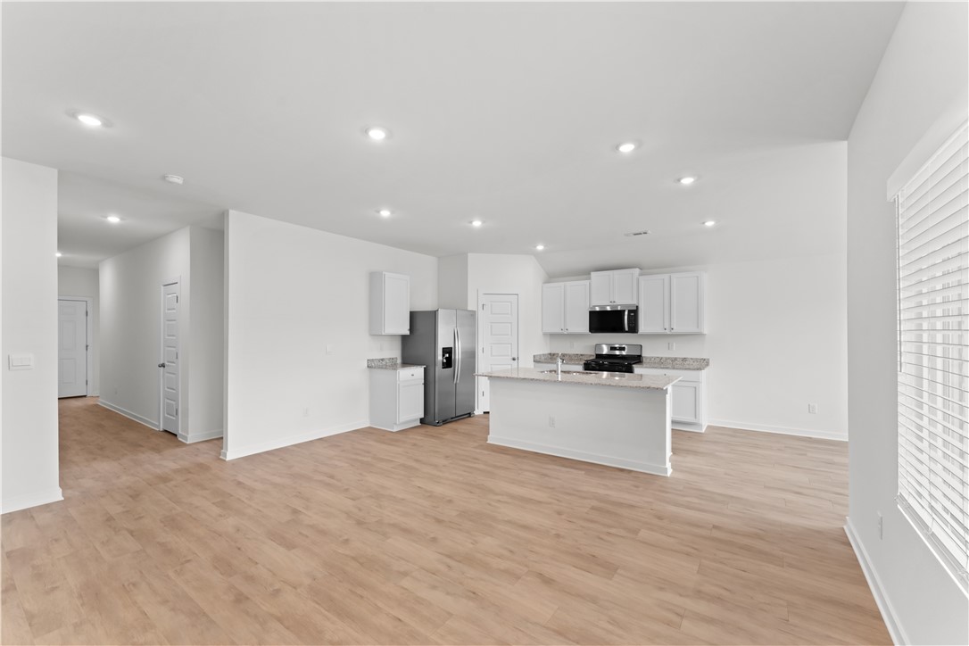 West Wind Sub Ph I Centerton - Residential Lease