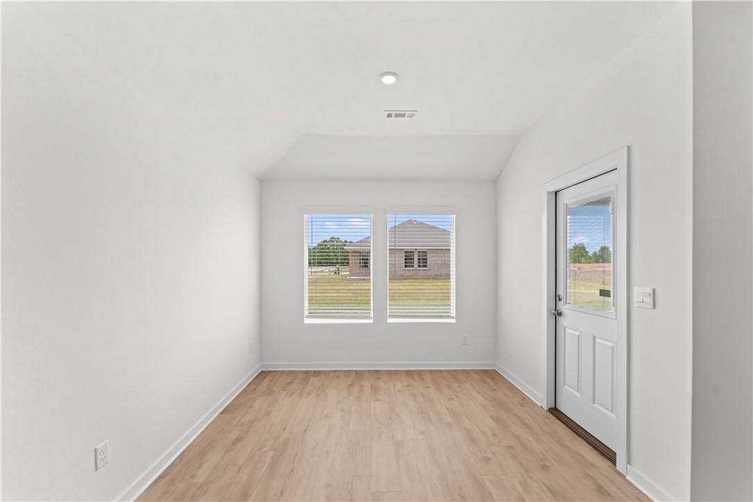 West Wind Sub Ph I Centerton - Residential Lease