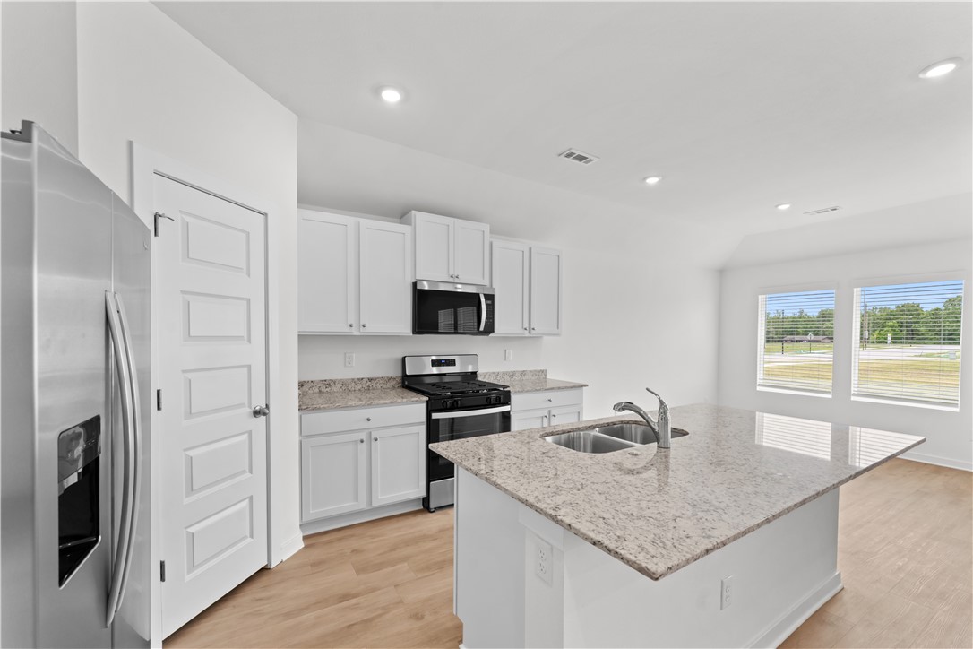 West Wind Sub Ph I Centerton - Residential Lease