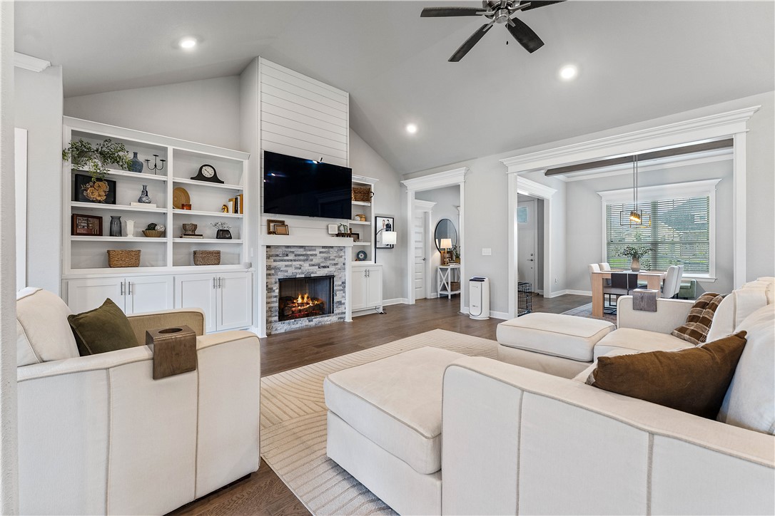 Diamond Estates - Residential