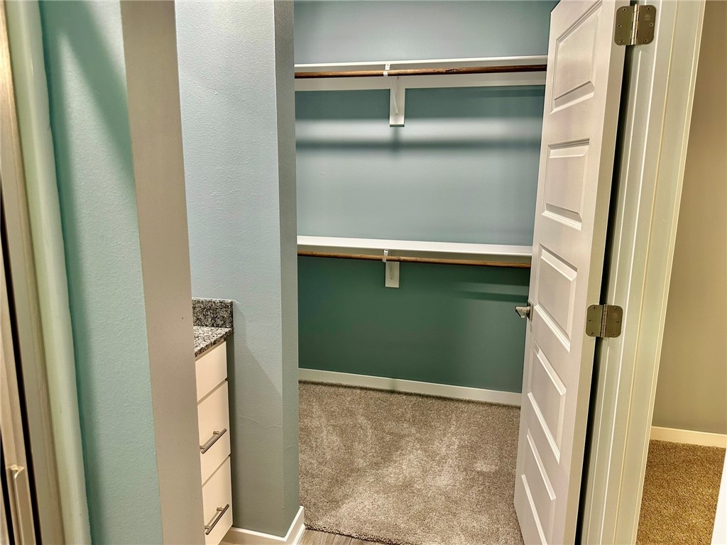 Fayetteville Outlots - Residential Lease