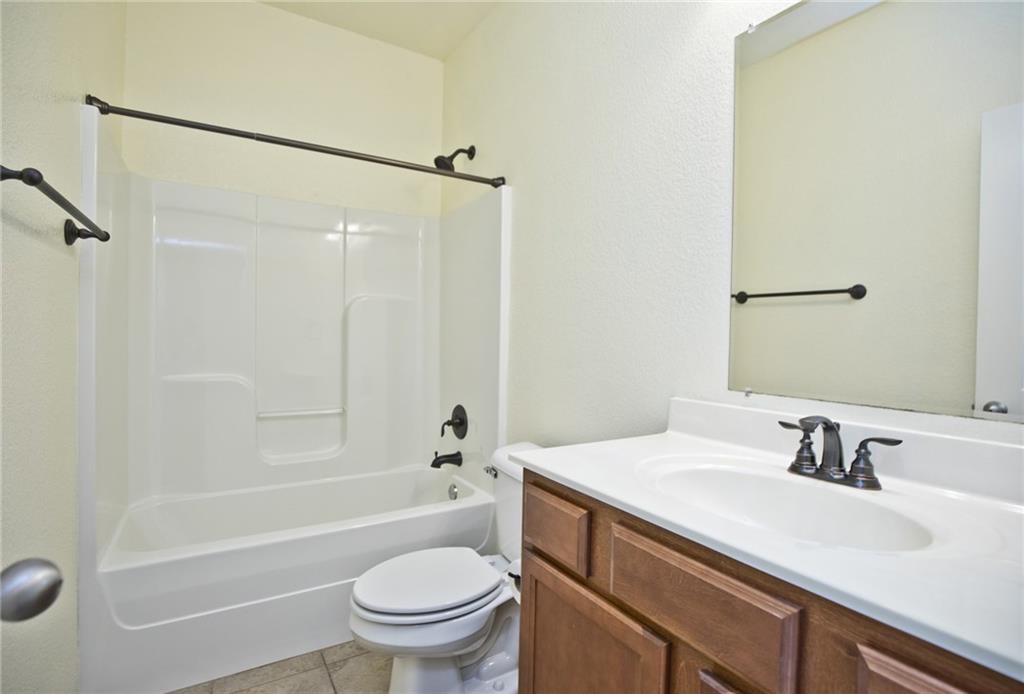 Commons At Walnut Crossing - Residential
