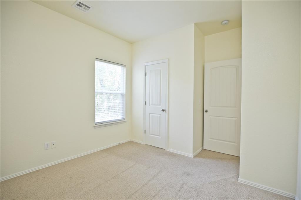 Commons At Walnut Crossing - Residential