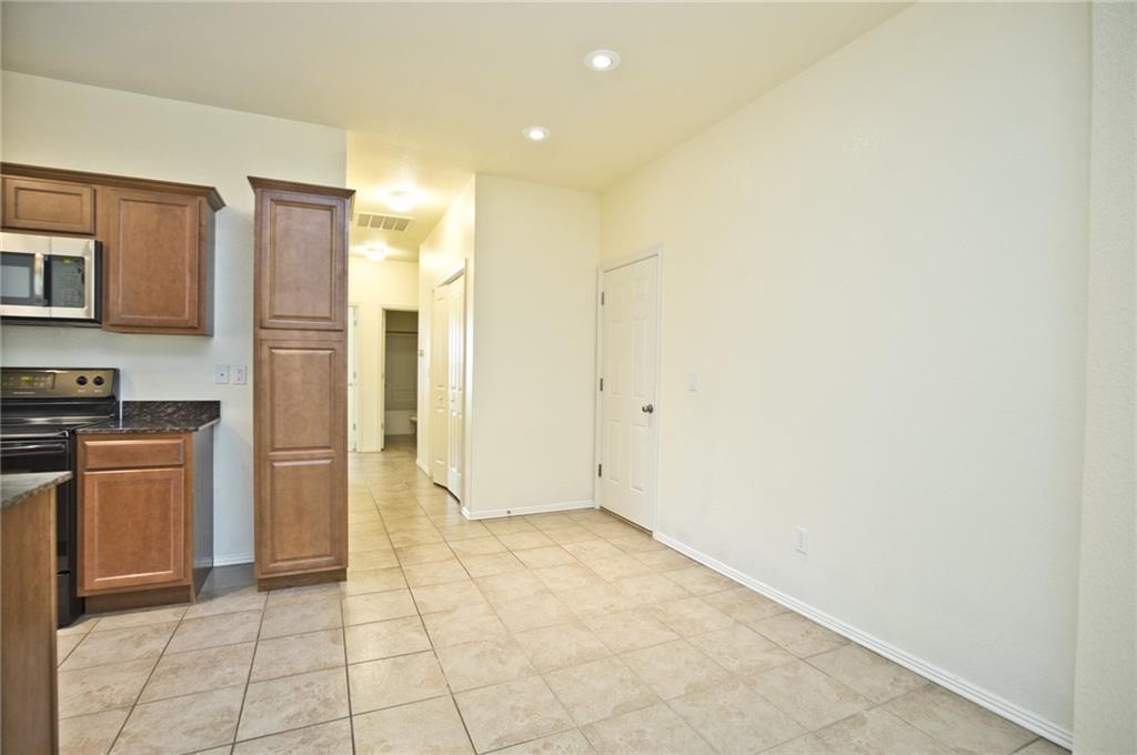Commons At Walnut Crossing - Residential