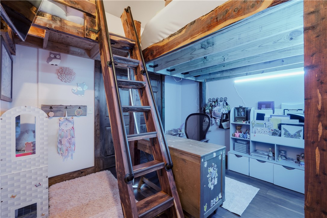 DANNENFELSER FAMILY SUB - Residential