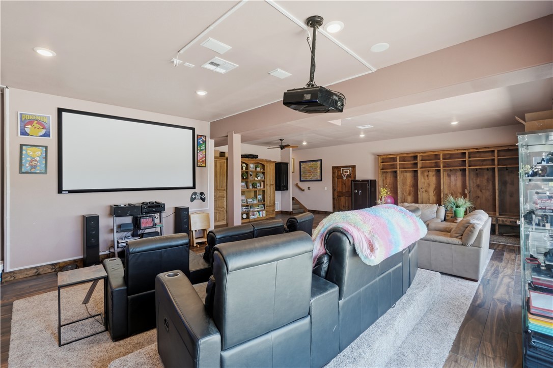 DANNENFELSER FAMILY SUB - Residential