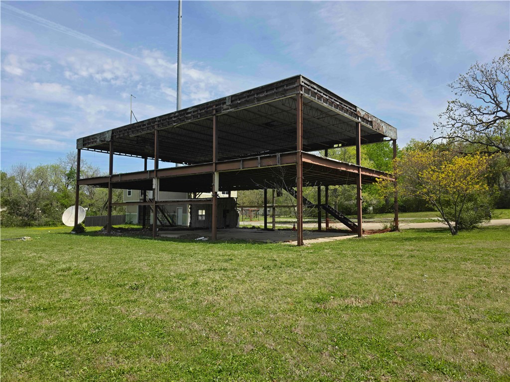 Fayetteville Outlots - Land