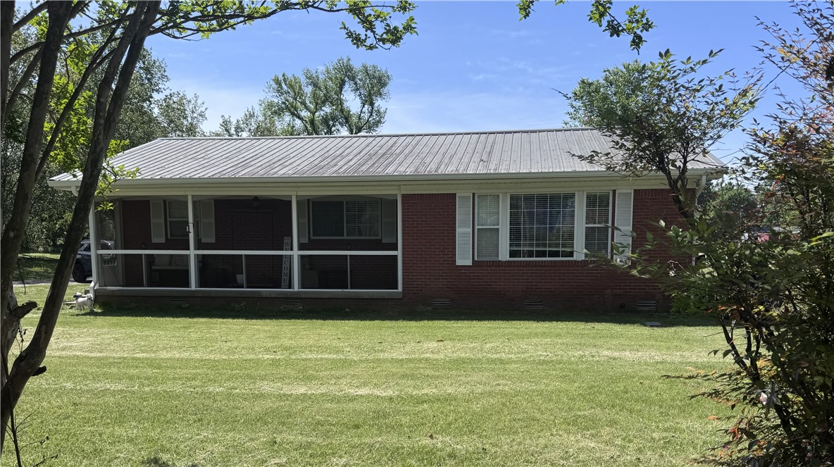 Discover this charming 3- bedroom move-in ready brick home, right in the heart of Dover. This home features a fully enclosed front porch perfect for bird watching and enjoying that morning coffee. The home also features new flooring and subflooring with fresh durable finish throughout, updated plumbing, new bathtub surrounded with beautiful new tile, HVAC is 5-6 years old, water Heater is less than 2 years old, newer vapor barrier under the home. The spacious kitchen is equipped with newer appliances, ready for you to start cooking your favorite dishes. The spacious living room offers an abundance of room, perfect for both relaxation and entertaining.
Whether you are a first-time home buyer, or just looking to downsize, this property offers the perfect balance of comfort, convenience and charm.