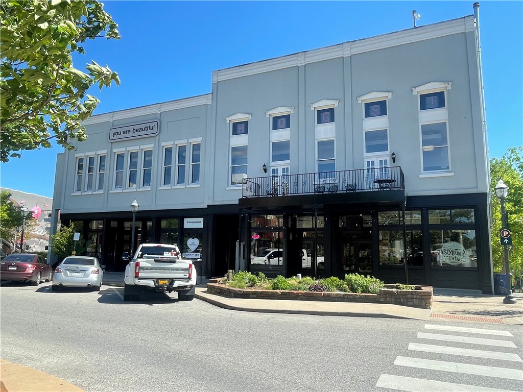 Fayetteville Original - Commercial Lease