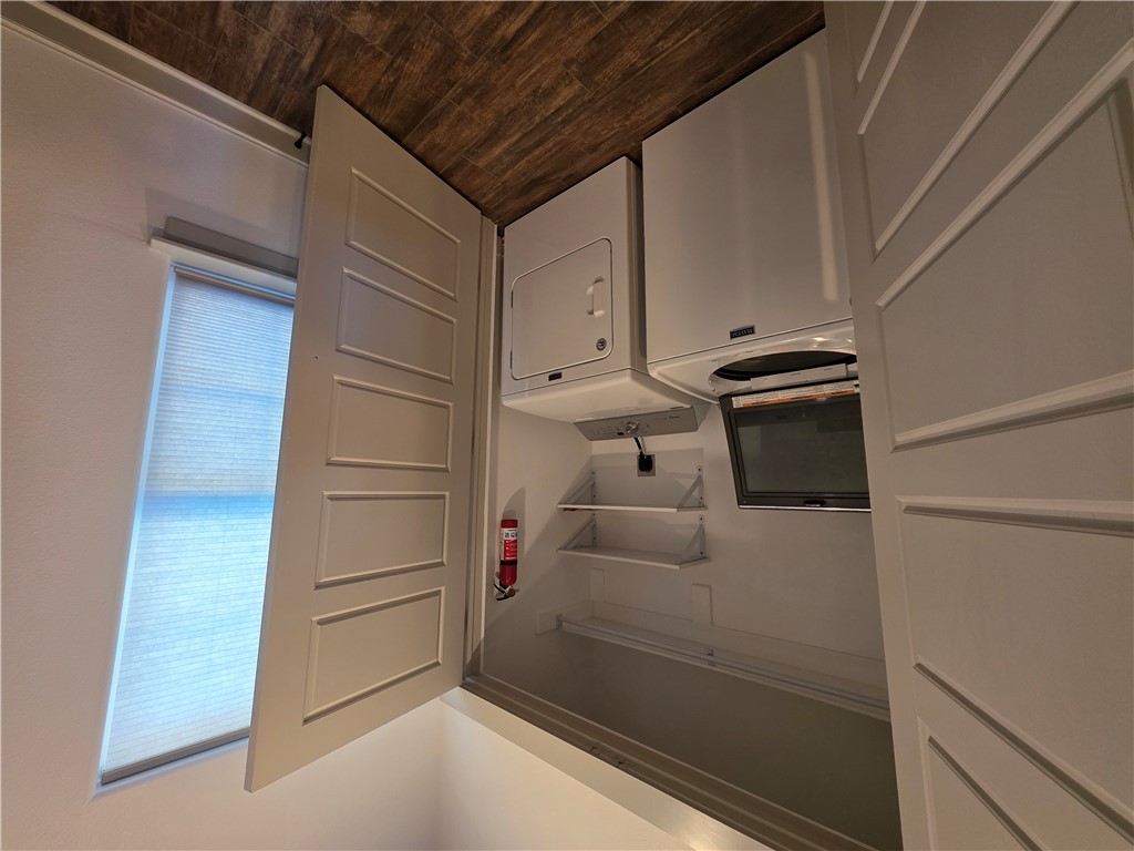 Lincoln Sub Bvv - Residential Lease