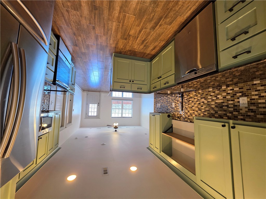 Lincoln Sub Bvv - Residential Lease