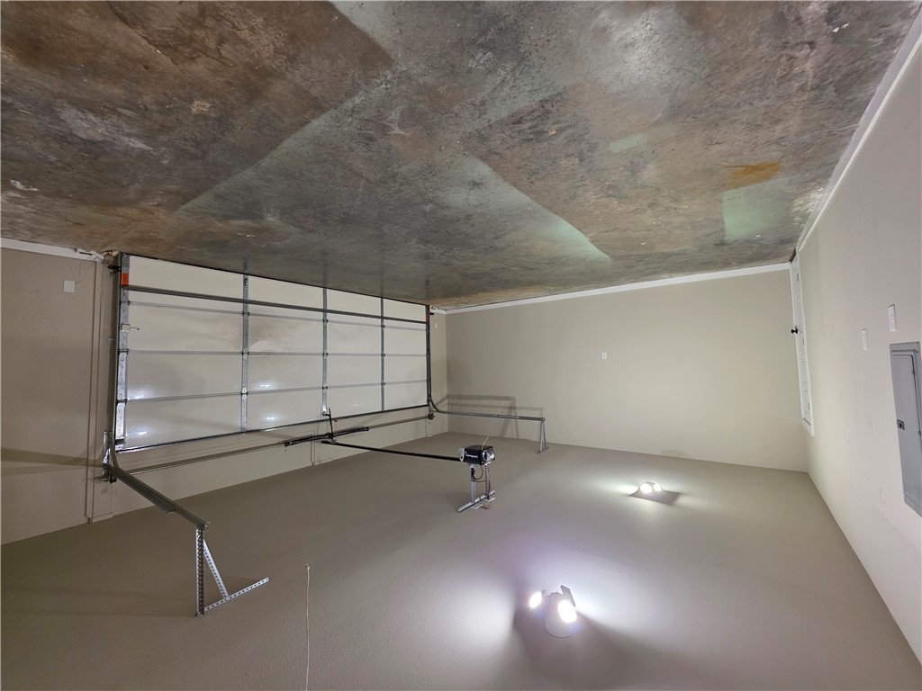 Lincoln Sub Bvv - Residential Lease