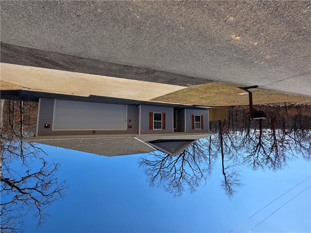 Lincoln Sub Bvv - Residential Lease