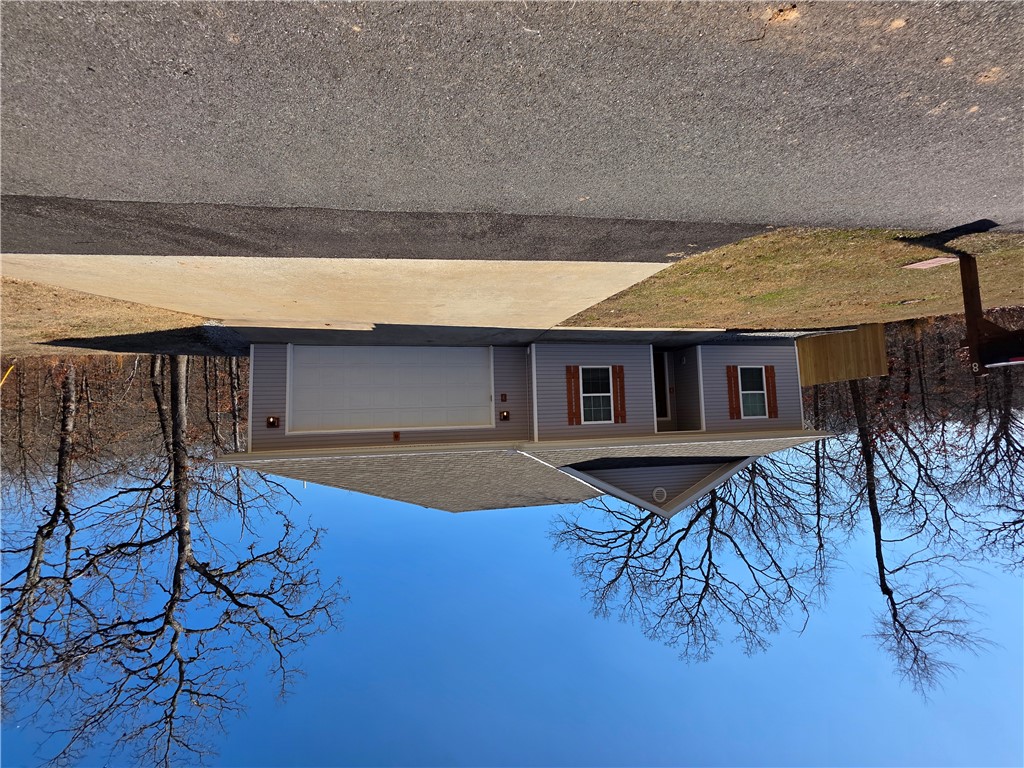Lincoln Sub Bvv - Residential Lease