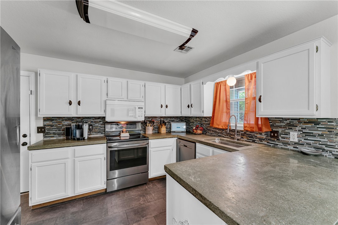 Sabre Heights Sub Lowell - Residential