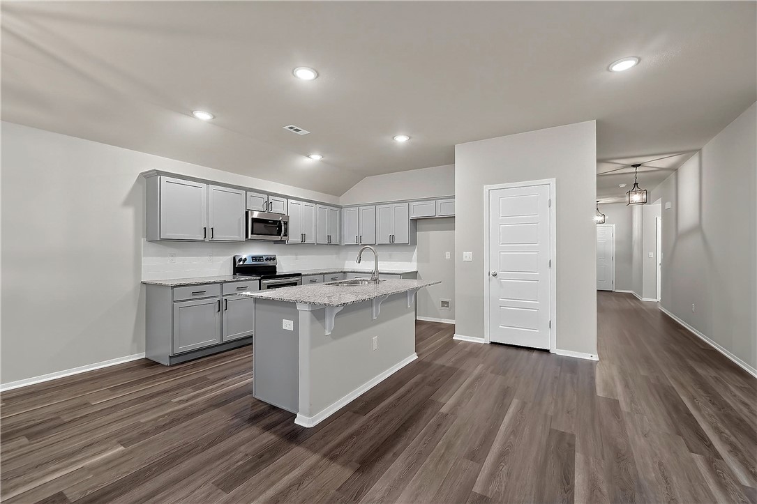 Crystal Spgs Village Ph I - Residential