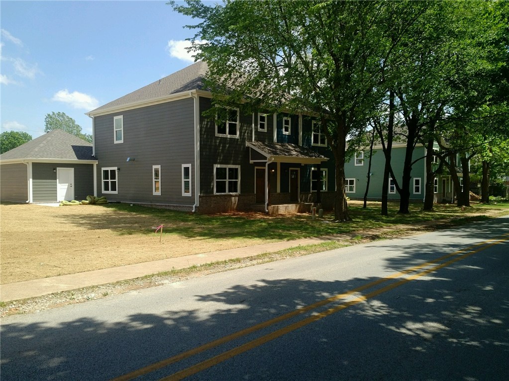 Deane-Sang Townhomes - Residential Lease