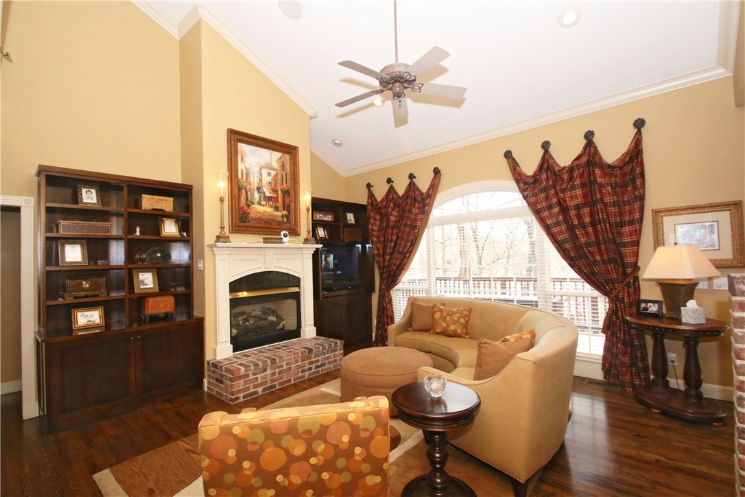Hanover Sub Ph III Bentonville - Residential