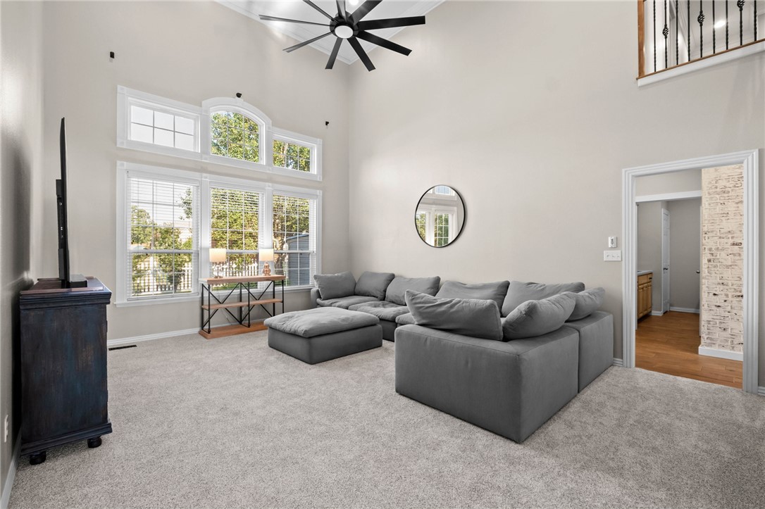 Eagle Crest 1 - Residential