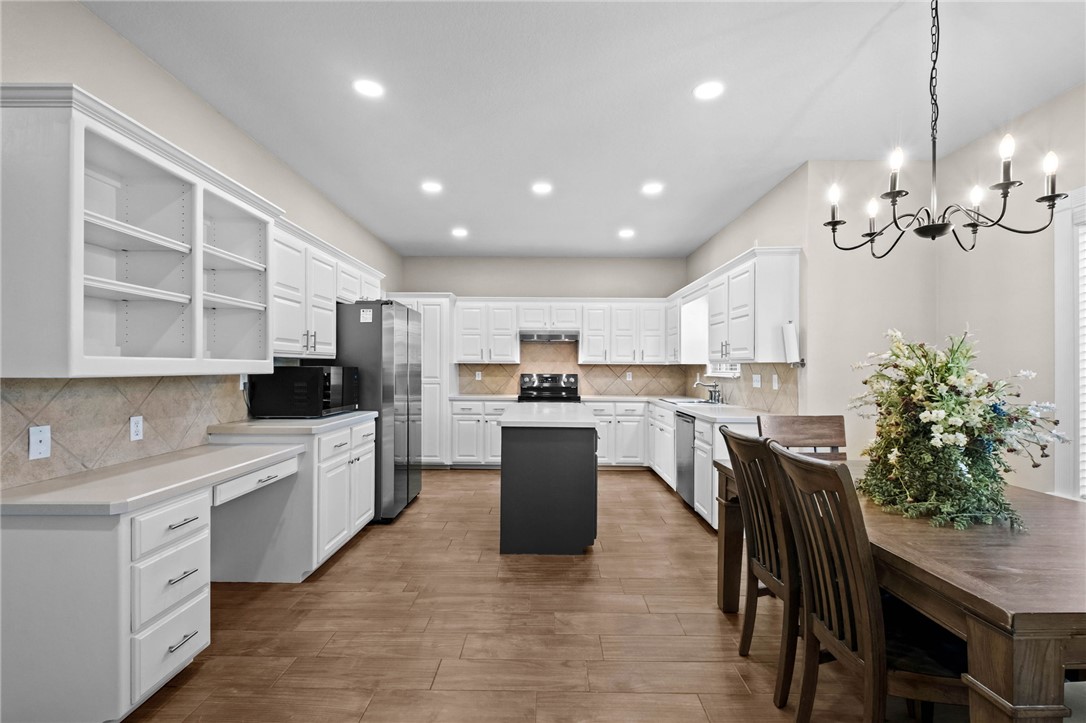 Eagle Crest 1 - Residential