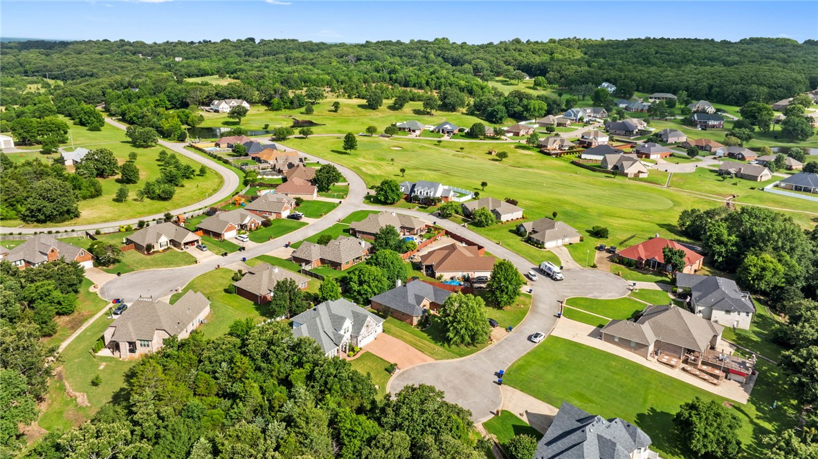 Eagle Crest 1 - Residential