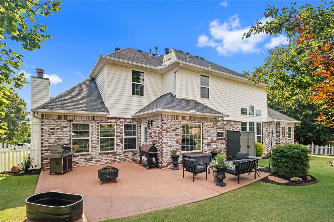 Eagle Crest 1 - Residential