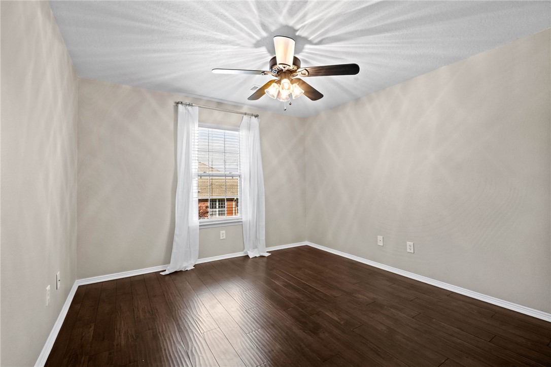 Eagle Crest 1 - Residential