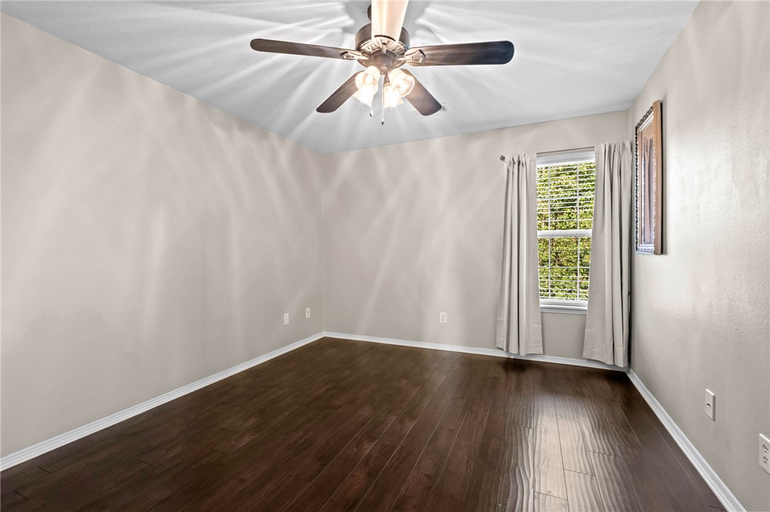 Eagle Crest 1 - Residential