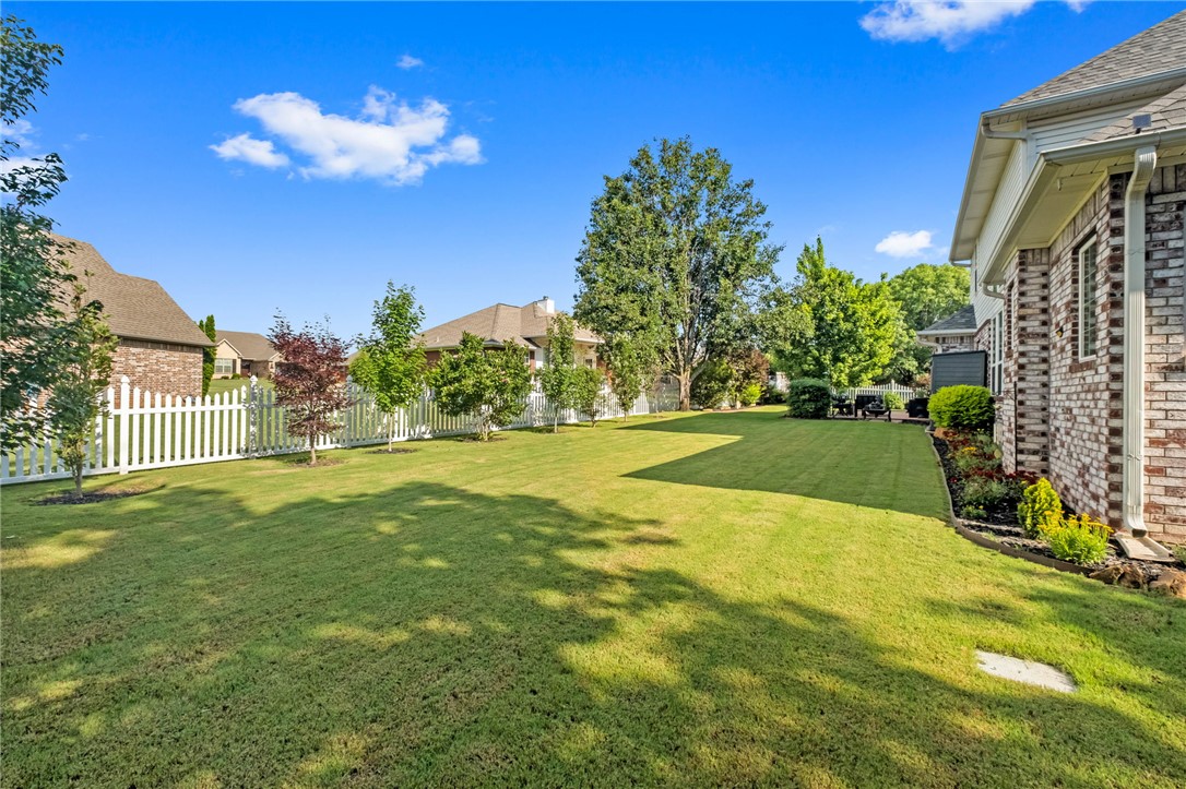 Eagle Crest 1 - Residential