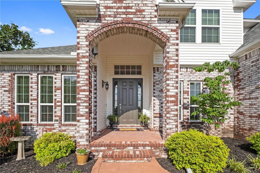 Eagle Crest 1 - Residential