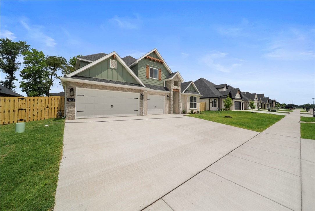 DIAMOND ESTATES PH V-CENTERTON - Residential