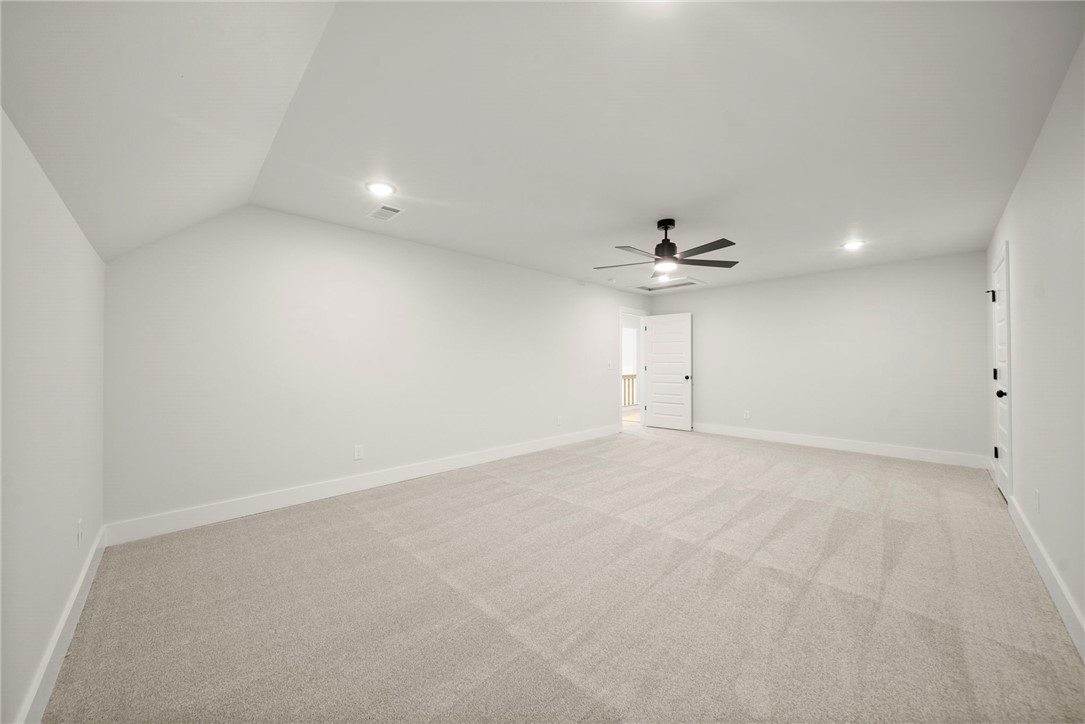 DIAMOND ESTATES PH V-CENTERTON - Residential