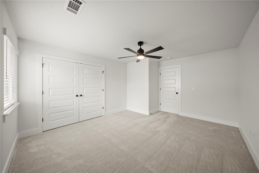 DIAMOND ESTATES PH V-CENTERTON - Residential